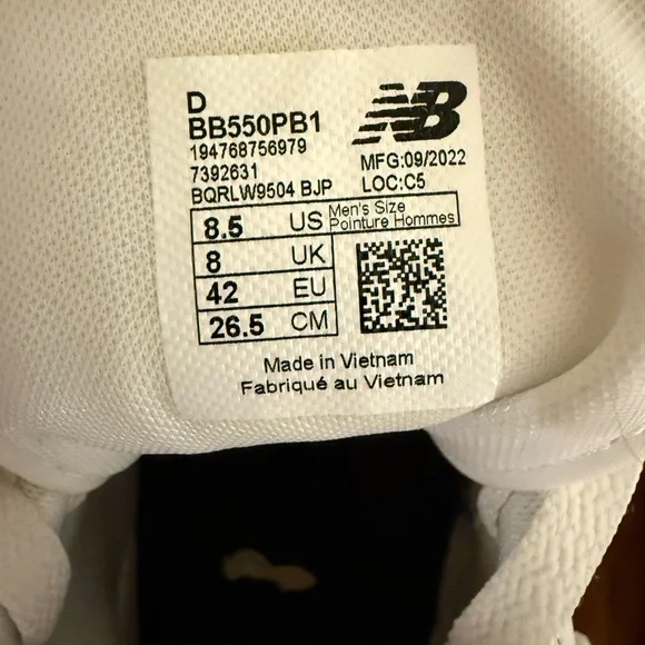 New Balance 550 Sneakers WOMENS 10/MENS 8.5 - Picture 8 of 8